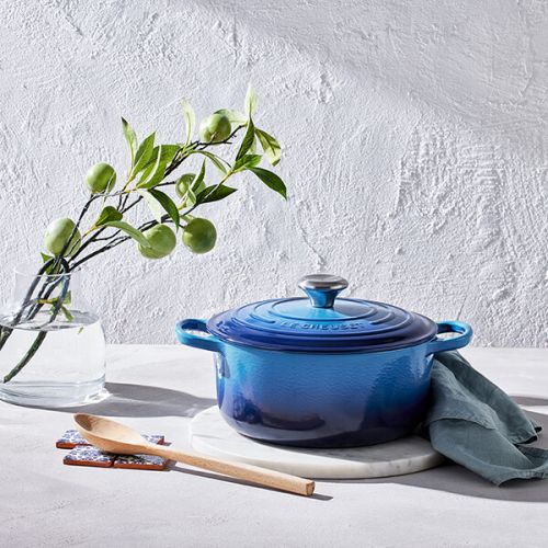 Le Creuset Signature Azure Cast Iron 24cm Round Casserole