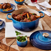 LE CREUSET SIGNATURE CAST IRON 28CM ROUND CASSEROLE - AZURE