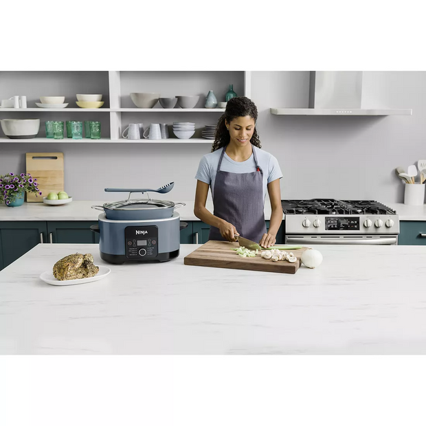 Ninja Foodi PossibleCooker PRO, Versatile 8-in-1 Cooker