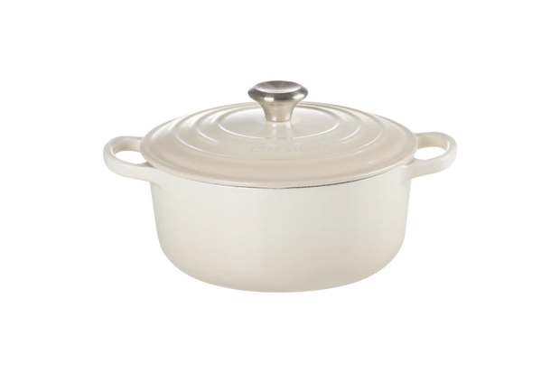 Le Creuset Signature Cast Iron 28cm Round Casserole Dish Merinque